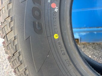 275/70 R16 - 3