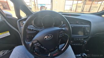 KIA Ceed GT 1.6 T-GDi 150kw, 32000 km - 3