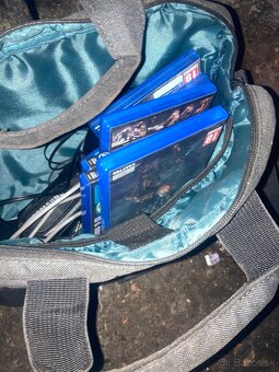 Pokazený Playstation 4 - 3