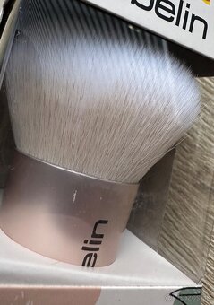 KOZMETIKA štetec a aplikátory za 3EUR - 3