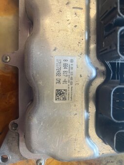 Riadiaca jednotka BMW x5 F15 - 3