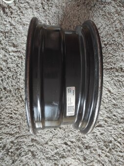 Predám plechový disk,16 palcový,5x108 - 3