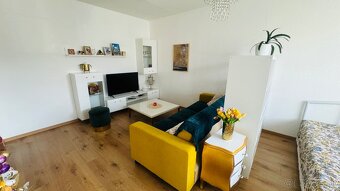 2.izb.zariadeny byt CHRENOVÁ - 3