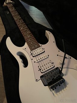 Predám elektrickú gitaru ibanez - 3