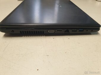 ASUS Core i3 - 8GB RAM - 3