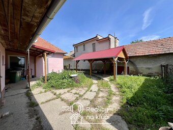 Na predaj tehlový 3-izbový rodinný dom v obci Bátorove Kosih - 3
