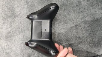 Xbox ovladac - 3