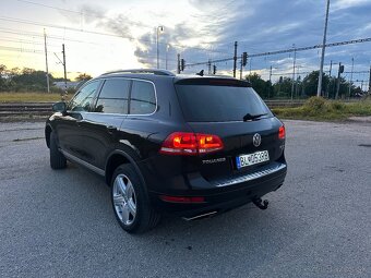 VW Touareg II 3.0 V6 TDI 176Kw/240ps Tiptronic 8st. - 3