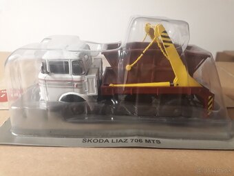 Škoda 706 mts - 3
