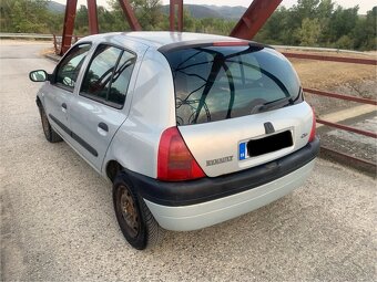 Clio - 3