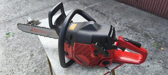 Predám pílu JONSERED 2145 TURBO - 3