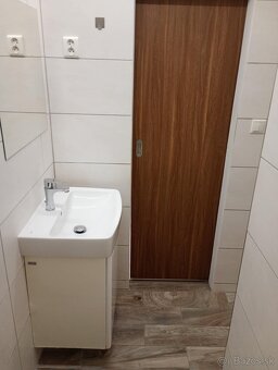 Na predaj 1-izbový byt - 3