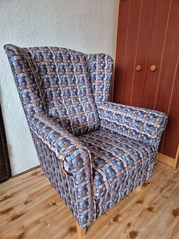 Kreslo - 3