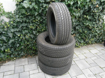 Predám 4x celoročné temer nové pneu Goodyear 255/65 R18 M+S - 3