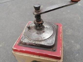 Predám starožitný mlynček na kávu Leinbrock Ideal - 3