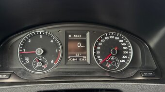 Volkswagen CARAVELLE T6 - 3