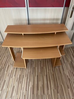 Písací stol a stolička - 3