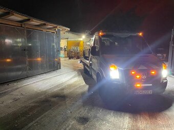 Volkswagen Crafter 2.5Tdi LT do 3,5T - 3