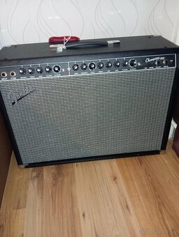 Fender Champion 100 - 3