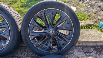 5x112 R18 --- ŠKODA KAROQ - 3
