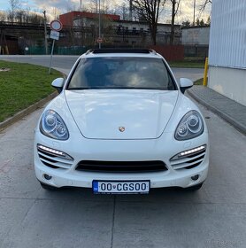 Porsche Cayenne 3.0tdi 176kw BLACK & WHITE - 3