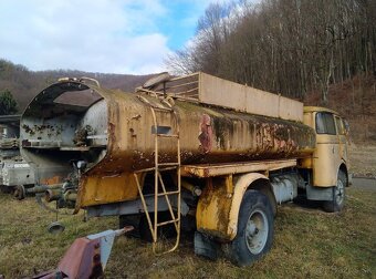 Predám Škoda Liaz 706 kropiacie vozidlo - 3