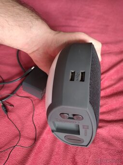 Rádiobudík JBL - 3