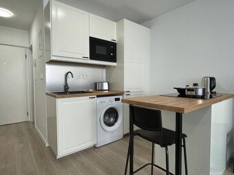 na predaj garsónku Bratislava-Ružinov, Košická ul - 3