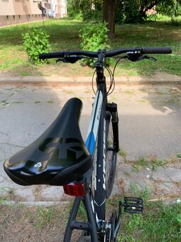 bicykel KROSS Evado 3.0 - 3