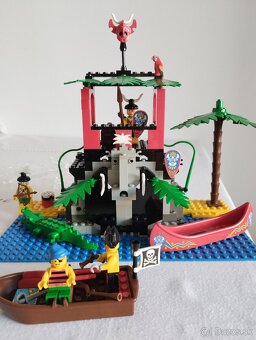 LEGO Pirates 6264 Forbidden Cove - 3