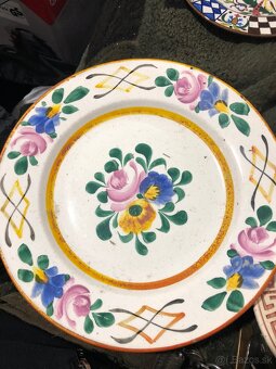 Porcelánové maľované taniere na stenu - 3