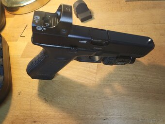 Co 2 Umarex pistol Glock 17 Gen 5 T4E - 3