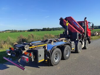 TATRA Phoenix 8x6 - nosič kontejnerov + SILNÁ hydraul. ruka - 3