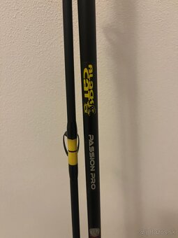 Rybárske prúty- 1x použité. - 3