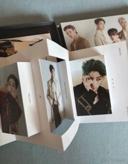 Kpop album VICTON - 3