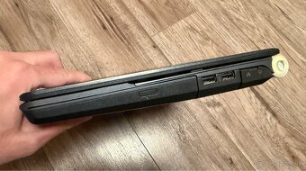 Sony VAIO notebook – Windows | 256 GB HDD | 50 € - 3