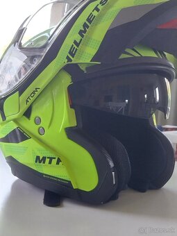 Vyklápacia prilba MT Atom - 3