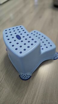 Detská vanička,  schodíky, sedačka na WC atď - 3