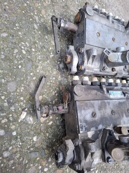 Predam vstrekovacie cerpadlo Tatra 148 - 3