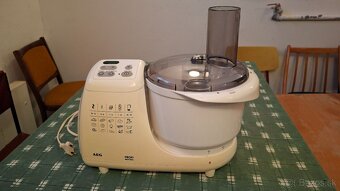 Predám kuchynský robot - 3