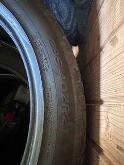 Letné pneu 285/40 r21 - 3