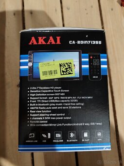 Nefunkčné autorádio 2din Akai - 3