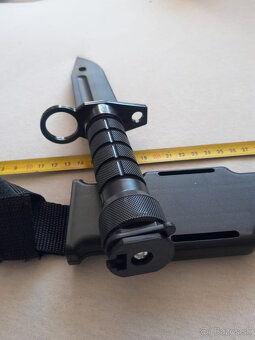 GUMENÝ replika M9 bajonet bodák - 3