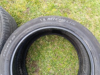 Michelin Latitude Športe 255/45 r20 - 3