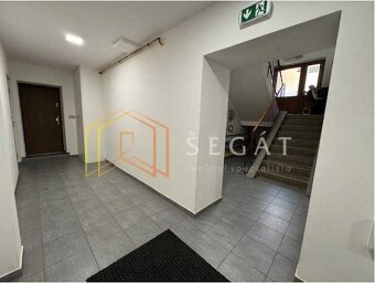 Prodej sklepního bytu 2+kk 40 m² ve Vsetíně - 3
