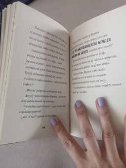 Kniha TOTO je nindza macka a obri kobri utek - 3