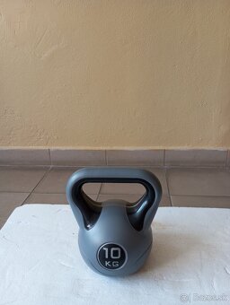 Plastový/cementový KETTLEBELL GORILLA SPORT 10 kg - NOVÝ - 3
