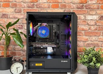 Ryzen 7 3800XT \16GB\RTX 2080Ti\SSD\850W Zdroj - 3