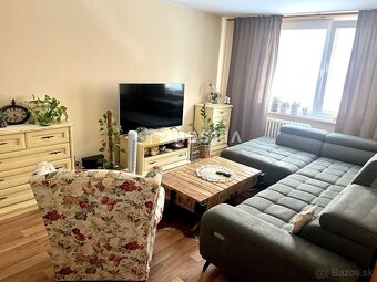 Zrekonšturovaný byt v provensálskom štýle  - 3