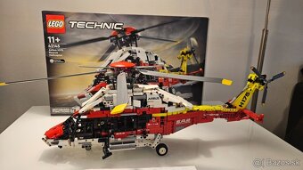 LEGO Technic 42145 Záchranný vrtuľník Airbus H175 - 3
